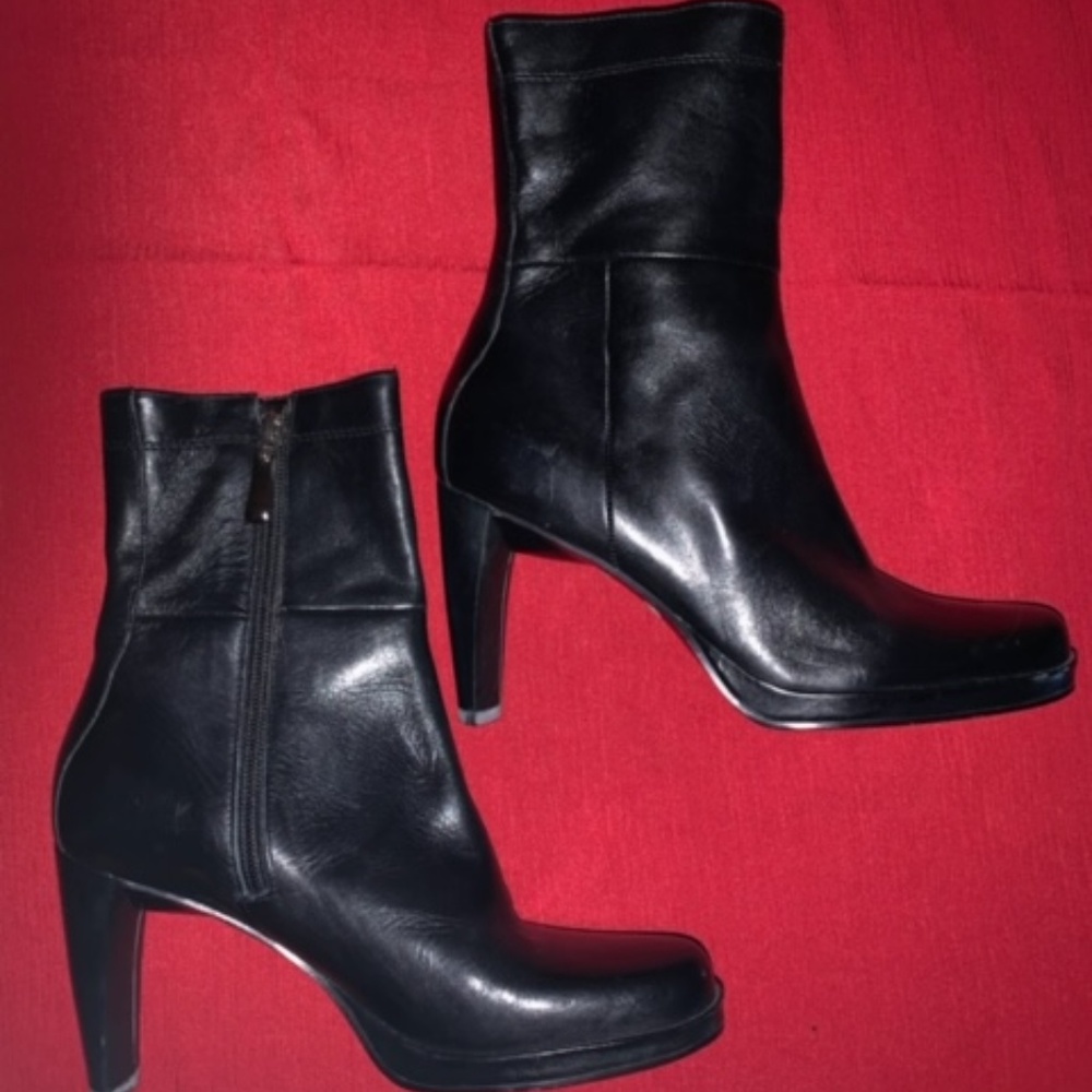 Vintage Enzo Angiolini Leather Boots